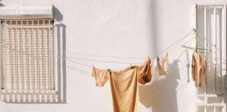 How To Get Motor Oil Out Of Clothing? How To Get Motor Oil Out Of Clothing?