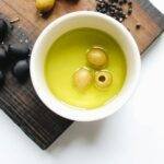 How To Get Olive Oil Out Of Clothes? How To Get Olive Oil Out Of Clothes?