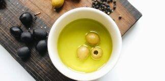 How To Get Olive Oil Out Of Clothes? How To Get Olive Oil Out Of Clothes?