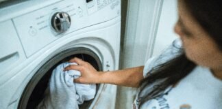 How To Get Mustard Out Of Clothes? How To Get Mustard Out Of Clothes?