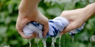 How To Get Ketchup Out Of Clothing? How To Get Ketchup Out Of Clothing?