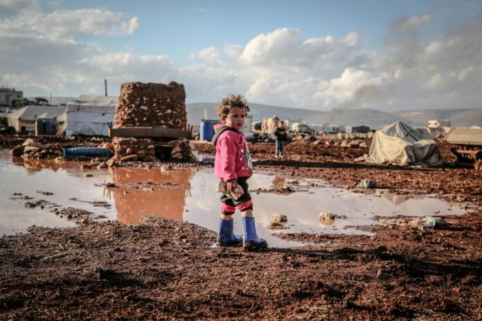 How To Get Mud Stains Out Of Clothes?