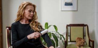 How To Remove Lint From Clothes? How To Remove Lint From Clothes?