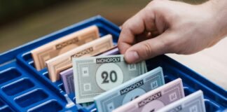 How Much Money Do You Get In The Beginning Of Monopoly How Much Money Do You Get In The Beginning Of Monopoly